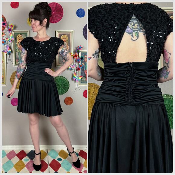 Vintage 1970s Black Sequins Ruched Open Back Disco Minidress - Picture 1 of 7
